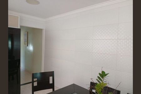 Casa à venda com 2 quartos, 145m² em Parque Novo Oratório, Santo André