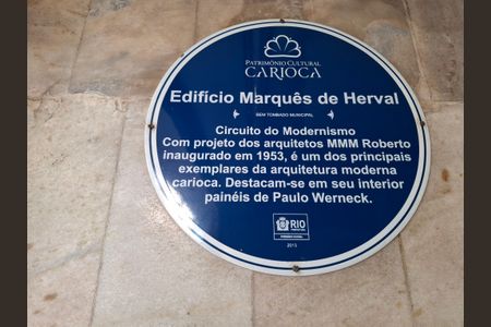 Apartamento à venda com 32m², 1 quarto e sem vagaPrédio 