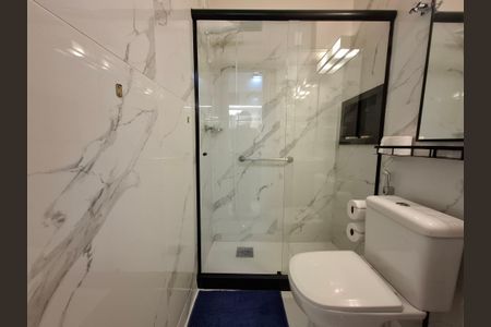 Apartamento à venda com 32m², 1 quarto e sem vagaBanheiro 