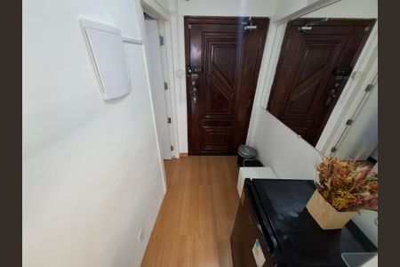 Apartamento à venda com 32m², 1 quarto e sem vagaHall de entrada 