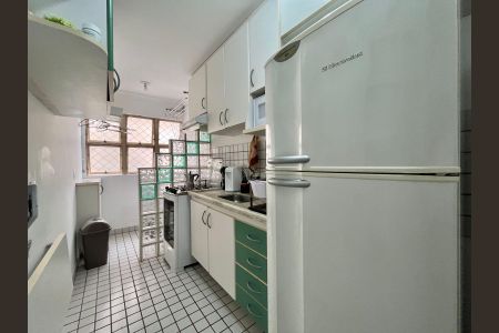 Apartamento à venda com 53m², 2 quartos e 1 vagaCozinha e Área de Serviço