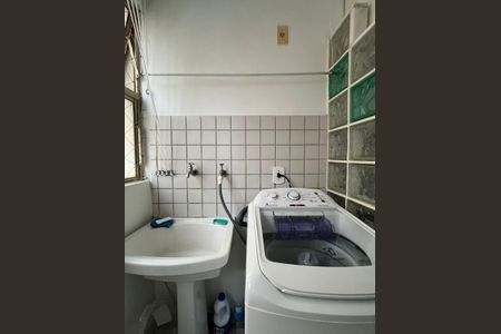 Apartamento à venda com 53m², 2 quartos e 1 vagaCozinha e Área de Serviço