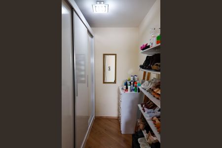 Apartamento à venda com 90m², 3 quartos e 1 vagaCloset da suíte 3