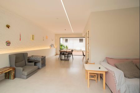 Sala de casa à venda com 3 quartos, 188m² em Vila da Saúde, São Paulo