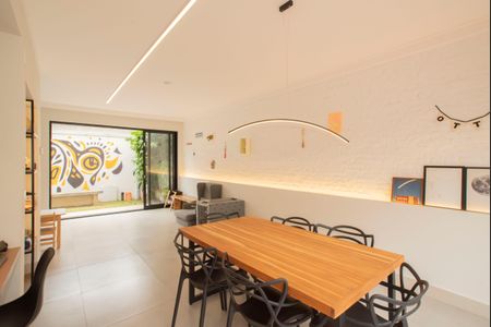 Sala de casa à venda com 3 quartos, 188m² em Vila da Saúde, São Paulo