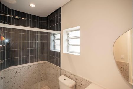 Casa à venda com 188m², 3 quartos e 4 vagasBanheiro