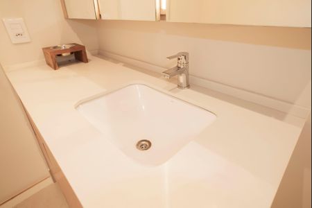 Casa à venda com 188m², 3 quartos e 4 vagasBanheiro da Suíte