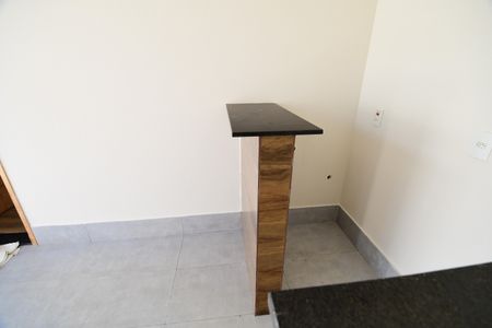 Casa para alugar com 60m², 2 quartos e 1 vagaÁrea de Serviço