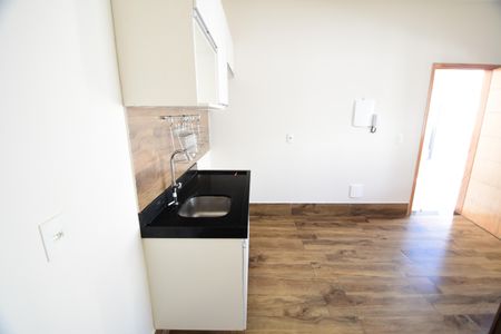 Casa para alugar com 60m², 2 quartos e 1 vagaCozinha