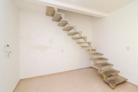 Sala de casa para alugar com 2 quartos, 70m² em Jardim dos Ypês (itaim Paulista), São Paulo