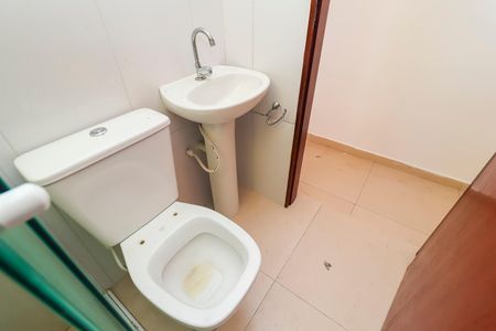 Casa para alugar com 70m², 2 quartos e sem vagaBanheiro