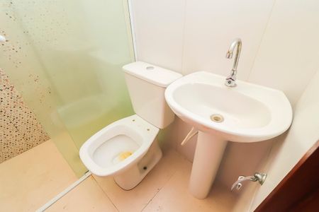 Casa para alugar com 70m², 2 quartos e sem vagaBanheiro