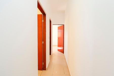 Casa para alugar com 70m², 2 quartos e sem vagaCorredor