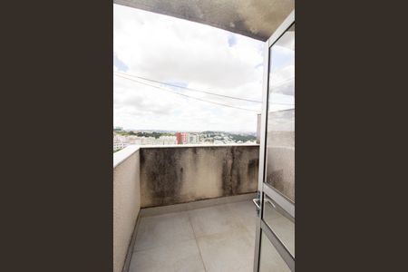 Apartamento para alugar com 155m², 2 quartos e 2 vagas Apartamento para alugar com 155m², 2 quartos e 2 vagasCozinha e Área de Serviço