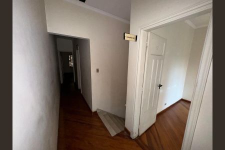 Corredor de casa para alugar com 3 quartos, 325m² em Vila da Saúde, São Paulo
