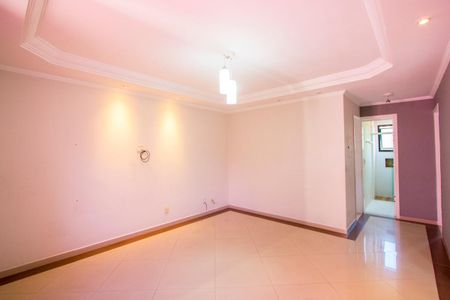 Sala de apartamento à venda com 2 quartos, 61m² em Parque Sao Vicente, Santo André