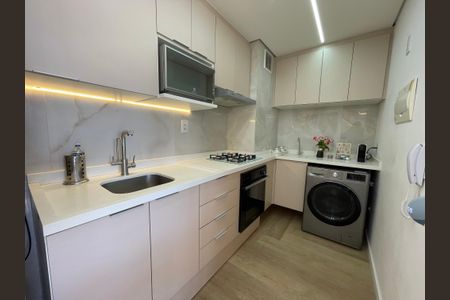 Apartamento à venda com 40m², 2 quartos e 1 vagaCozinha e Área de Serviço