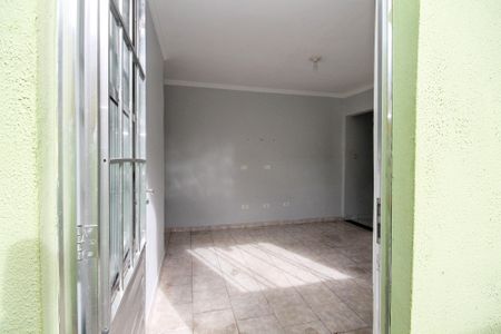 Casa para alugar com 55m², 2 quartos e 1 vaga Casa para alugar com 55m², 2 quartos e 1 vagaEntrada Casa