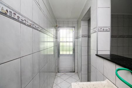 Casa para alugar com 55m², 2 quartos e 1 vaga Casa para alugar com 55m², 2 quartos e 1 vagaLavanderia