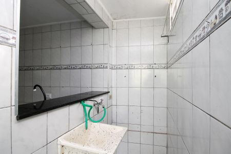 Casa para alugar com 55m², 2 quartos e 1 vaga Casa para alugar com 55m², 2 quartos e 1 vagaLavanderia