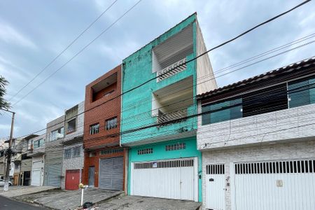 Casa para alugar com 55m², 2 quartos e 1 vaga Casa para alugar com 55m², 2 quartos e 1 vagaFachada