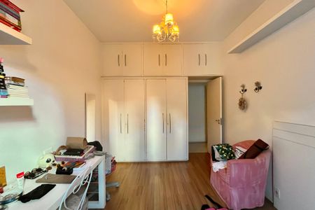 Apartamento à venda com 110m², 3 quartos e 1 vagaQuarto 1