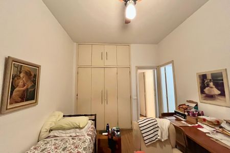 Apartamento à venda com 110m², 3 quartos e 1 vagaSuite 