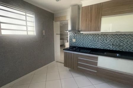 Casa para alugar com 92m², 3 quartos e 1 vagaCozinha