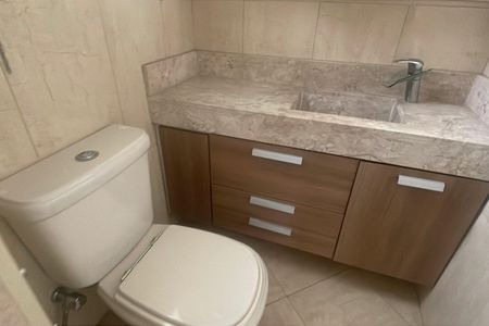 Casa para alugar com 92m², 3 quartos e 1 vagaBanheiro 