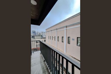 Varanda de kitnet/studio para alugar com 1 quarto, 24m² em Vila Mariana, São Paulo