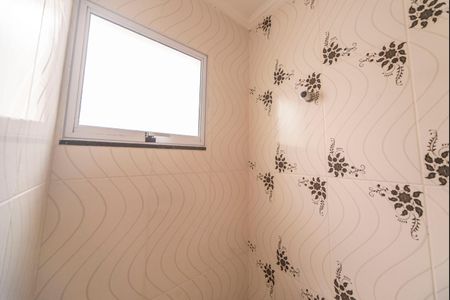 Casa de condomínio à venda com 120m², 3 quartos e 1 vagaLavabo