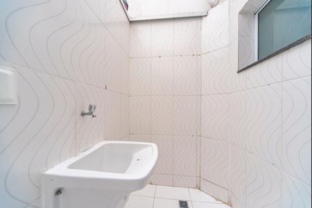 Casa de condomínio à venda com 120m², 3 quartos e 1 vagaÁrea de Serviço