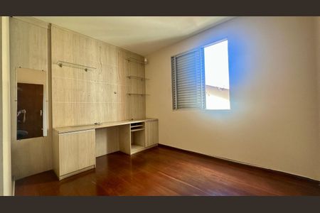 Quarto  de apartamento à venda com 4 quartos, 180m² em Coracao de Jesus, Belo Horizonte
