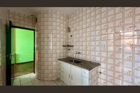 Apartamento à venda com 180m², 4 quartos e 2 vagas Apartamento à venda com 180m², 4 quartos e 2 vagasCozinha
