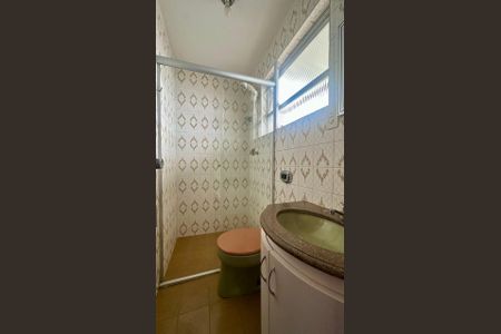 Apartamento à venda com 180m², 4 quartos e 2 vagas Apartamento à venda com 180m², 4 quartos e 2 vagasBanheiro