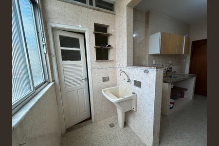 Apartamento à venda com 93m², 3 quartos e 2 vagasÁrea de Serviço