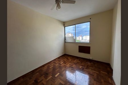 Apartamento à venda com 93m², 3 quartos e 2 vagasQuarto 2
