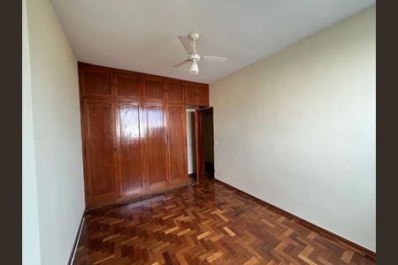 Apartamento à venda com 93m², 3 quartos e 2 vagasQuarto 2