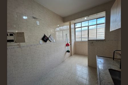 Apartamento à venda com 93m², 3 quartos e 2 vagasCozinha