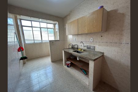 Apartamento à venda com 93m², 3 quartos e 2 vagasCozinha