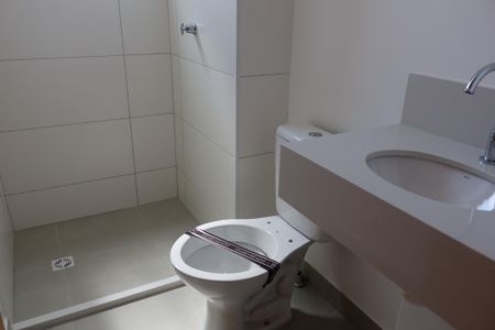 Apartamento à venda com 38m², 2 quartos e 1 vaga Apartamento à venda com 38m², 2 quartos e 1 vagaBanheiro