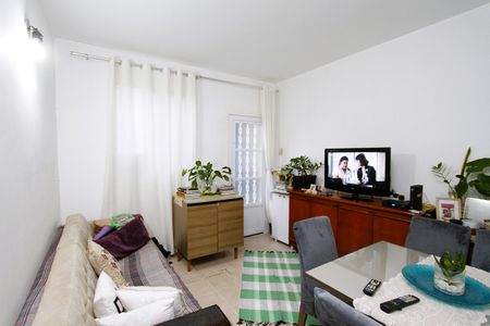Apartamento à venda com 2 quartos, 44m² em Camargos, Belo Horizonte