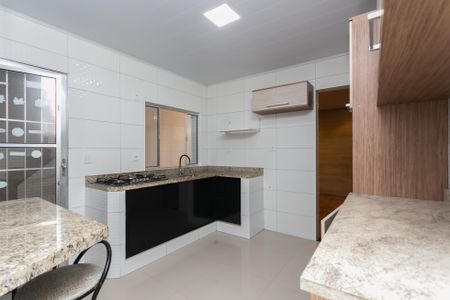 Casa à venda com 78m², 1 quarto e 1 vagaCozinha 