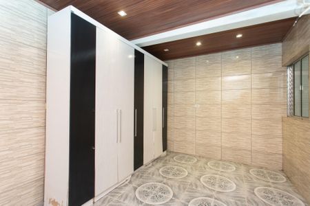 Casa à venda com 78m², 1 quarto e 1 vagaQuarto 