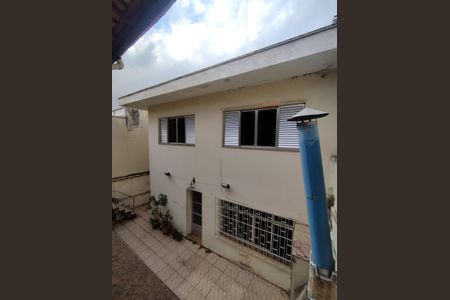 Casa para alugar com 281m², 3 quartos e 4 vagas Casa para alugar com 281m², 3 quartos e 4 vagasQuintal