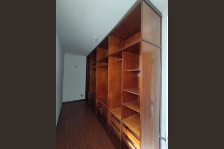 Casa para alugar com 281m², 3 quartos e 4 vagas