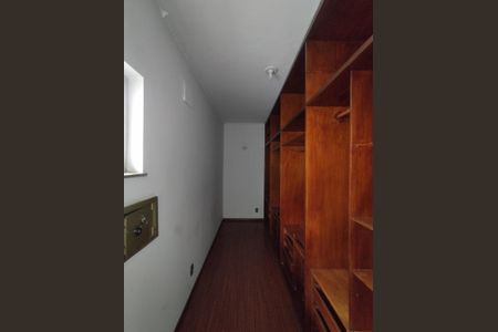 Casa para alugar com 281m², 3 quartos e 4 vagas
