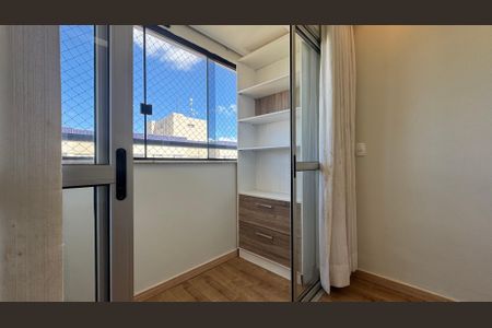 Varanda de apartamento para alugar com 2 quartos, 110m² em Samambaia, Brasília