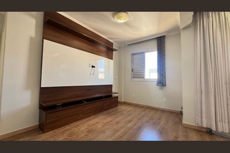 Sala de apartamento para alugar com 2 quartos, 110m² em Samambaia, Brasília