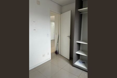 Foto 14 de apartamento à venda com 2 quartos, 41m² em Parque Arariba, São Paulo